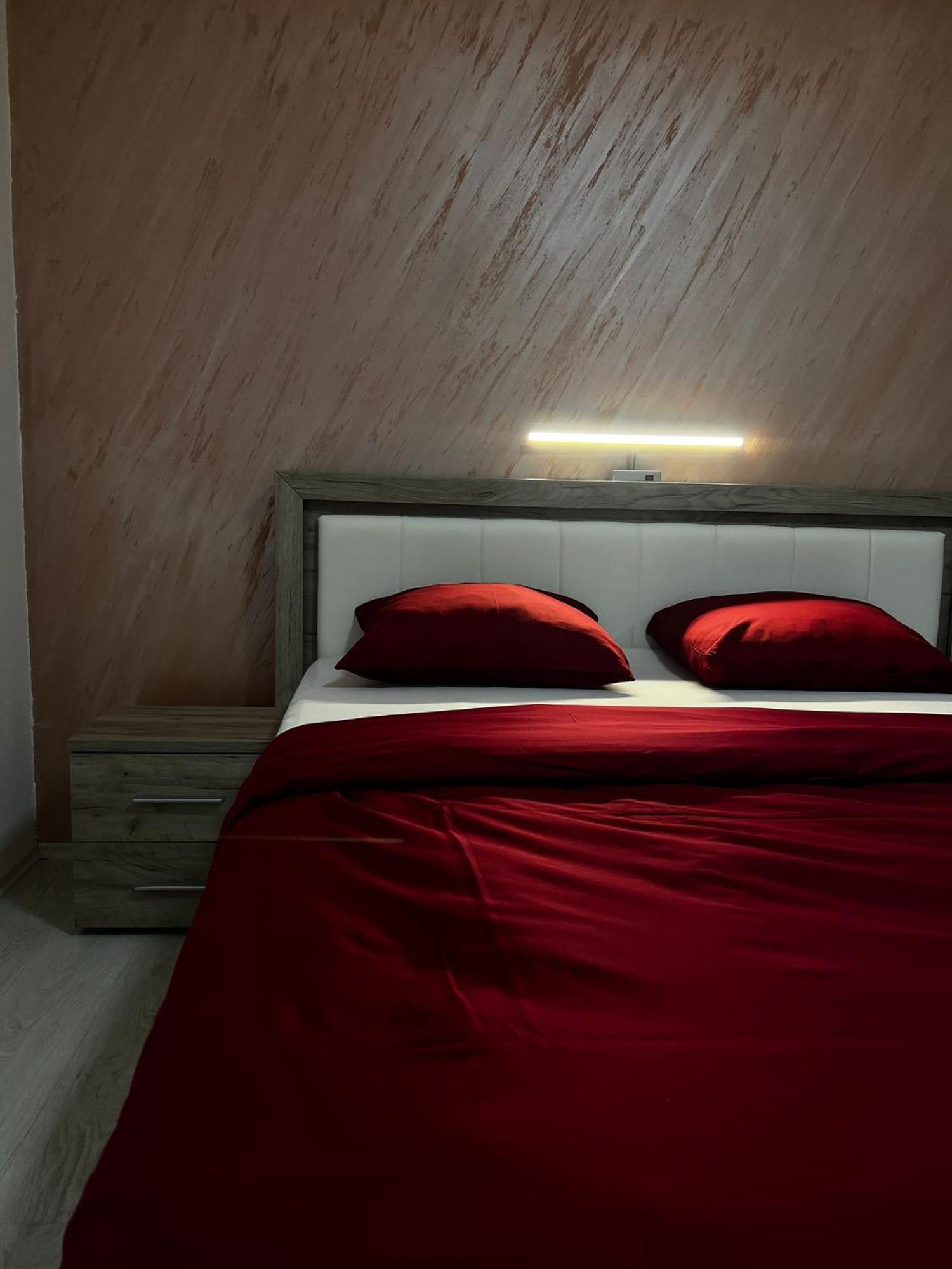 Bed and Breakfast Zeleni Dvor Ribarska Banja Esterno foto