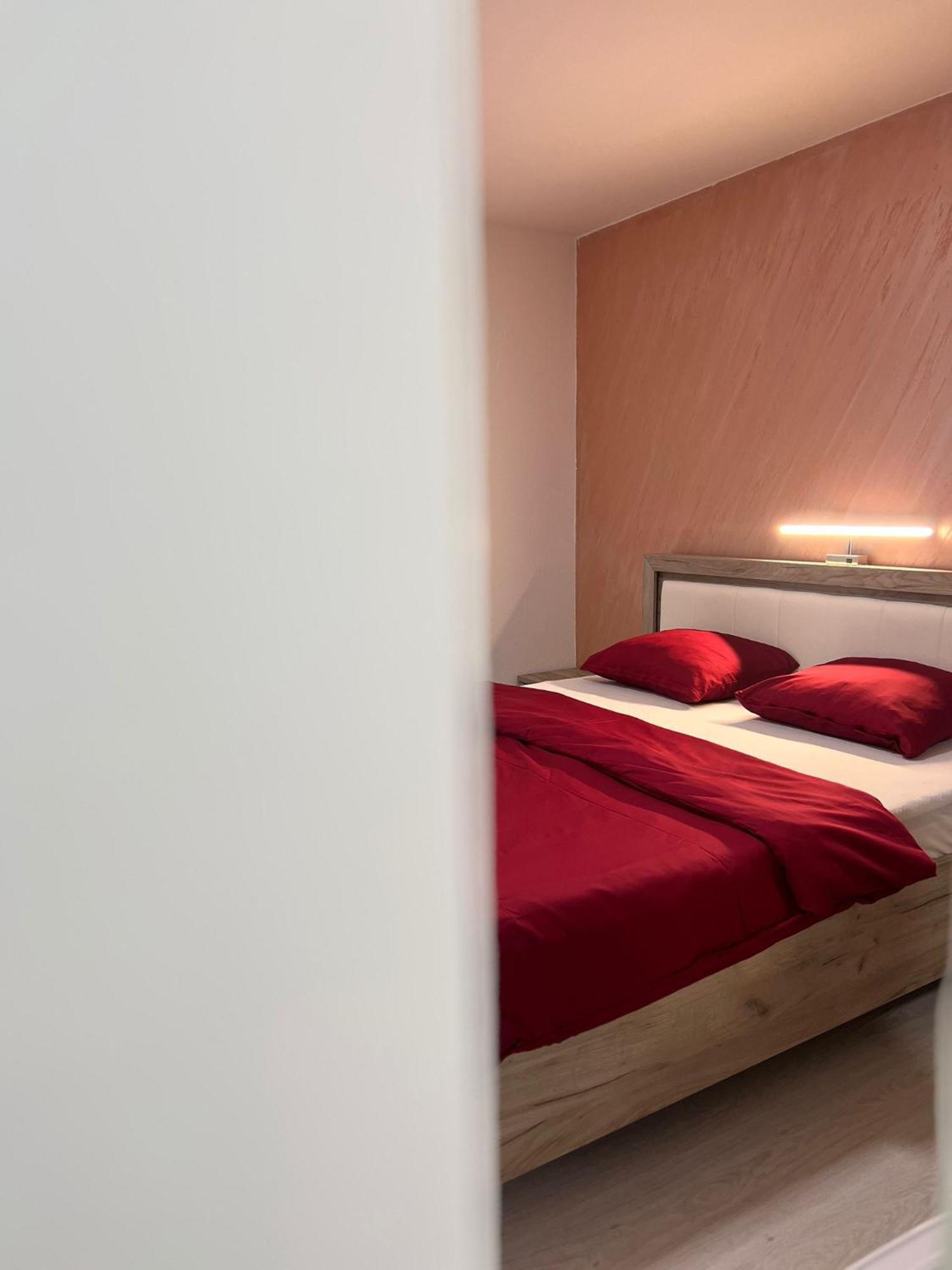 Bed and Breakfast Zeleni Dvor Ribarska Banja Esterno foto